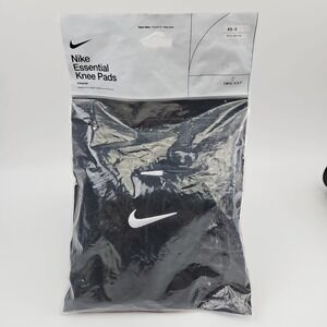 Nike Essential Volleyball Knee Pads New in Pack Adult XS/S Dri-Fit Black/White